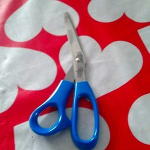 Scissors